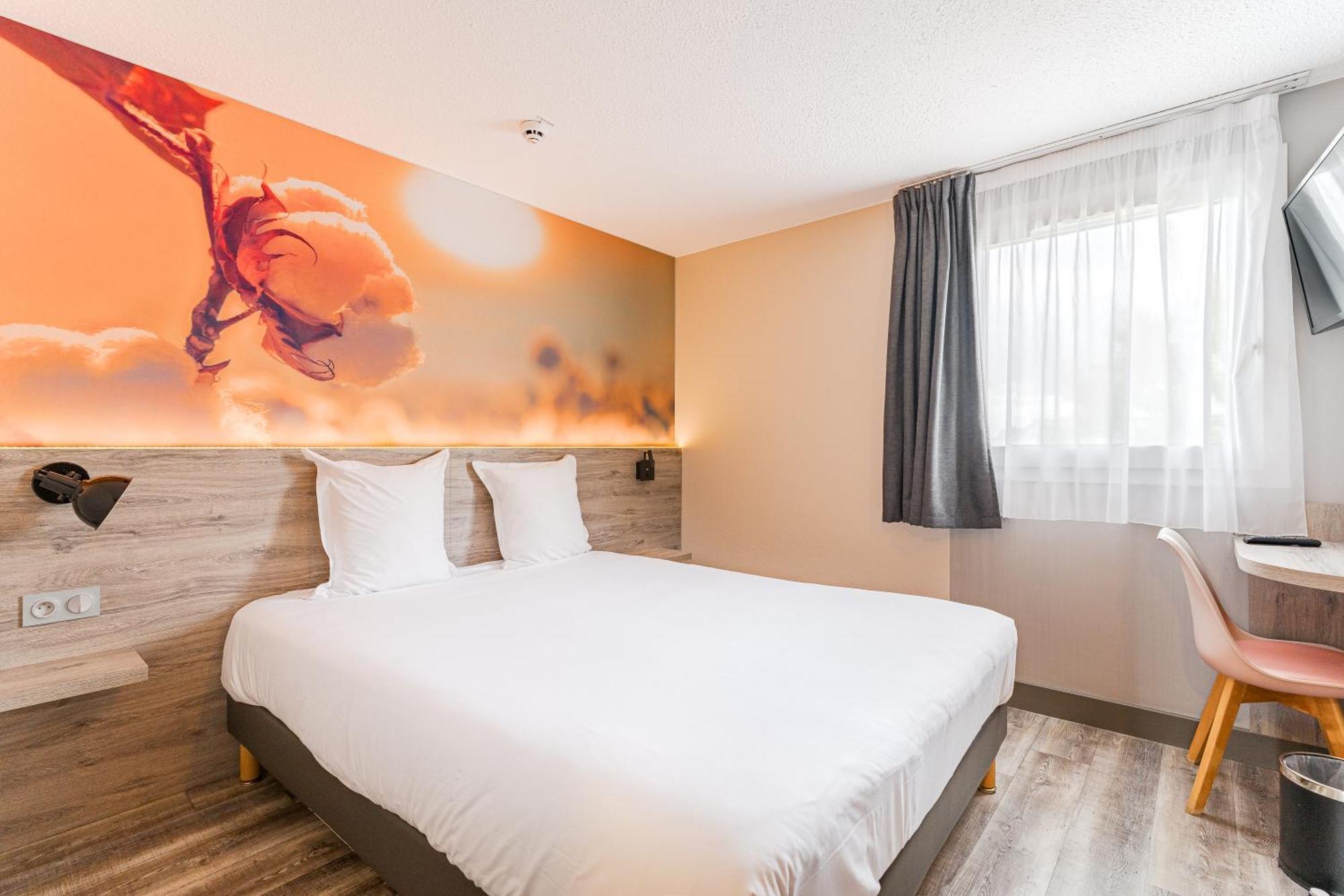 Kyriad Direct Tours Sud - Chambray Les Tours Ngoại thất bức ảnh